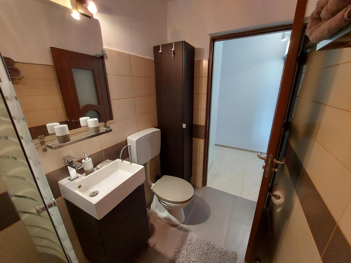 Relax Spiral House Villa Oradea Ngoại thất bức ảnh